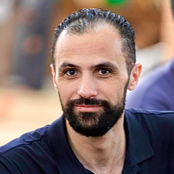 اسامة البيطة